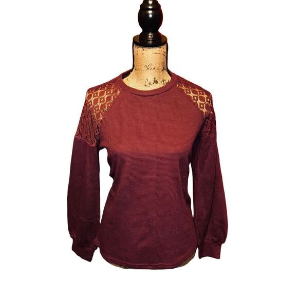 NWT ePretty Maroon Long Sleeve Thermal Top Women's Size Small - Picture 1 of 3